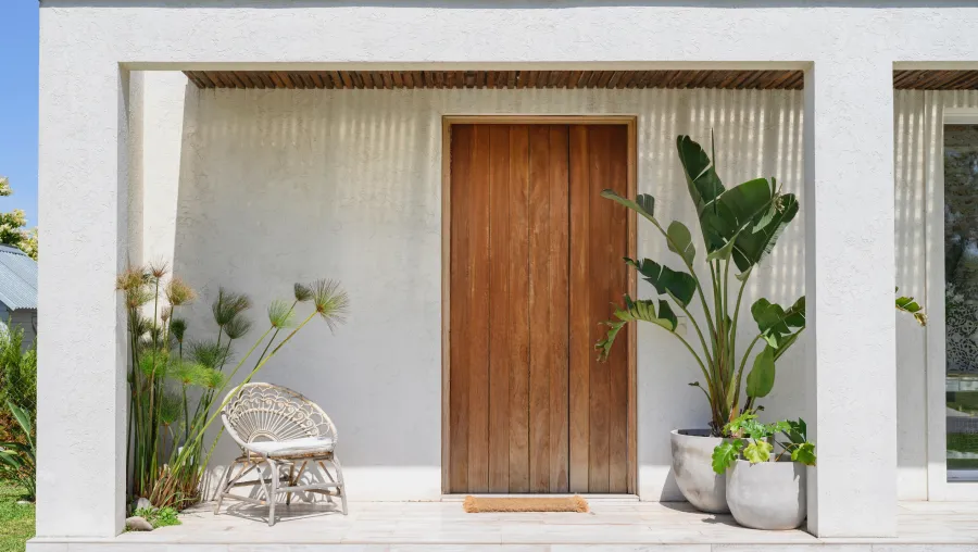 Entry Door Installation & Replacement Entry Door Installation & Replacement